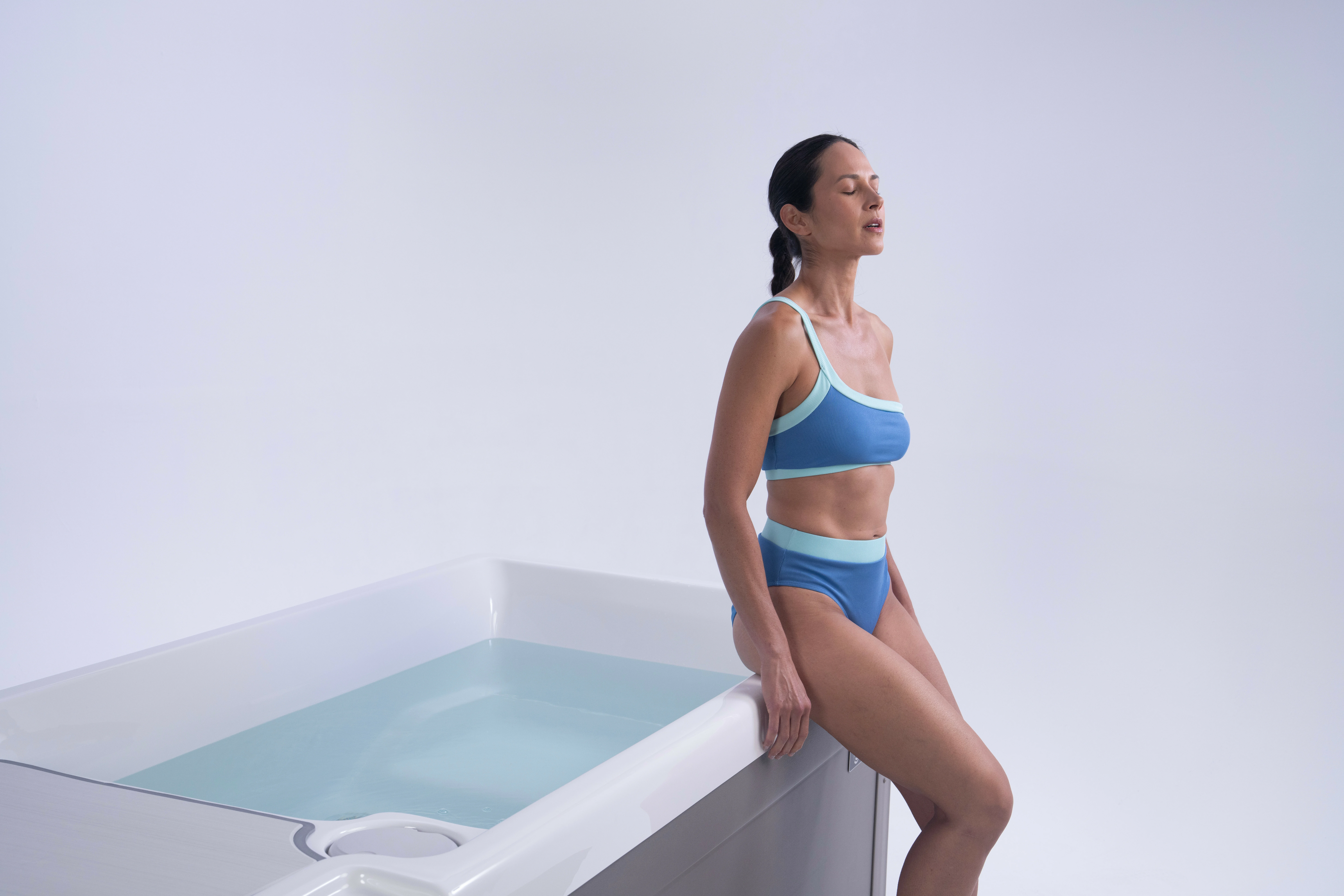 Kontrasttherapie mit HotSpring Highlife & VIGOR Cold Plunge Pool im Showroom Dornbirn